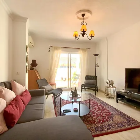 Stunning In Apartment *